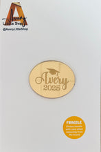Load image into Gallery viewer, Personalized Graduation Cup Cake Charms