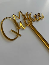 Load image into Gallery viewer, Mis Quince Ver 2 Acrylic Cake Topper